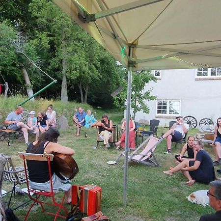 App. Tueddelkroms, 2-3 Pers., in traumhafter Alleinlage, Nähe Binz Zirkow Exterior foto