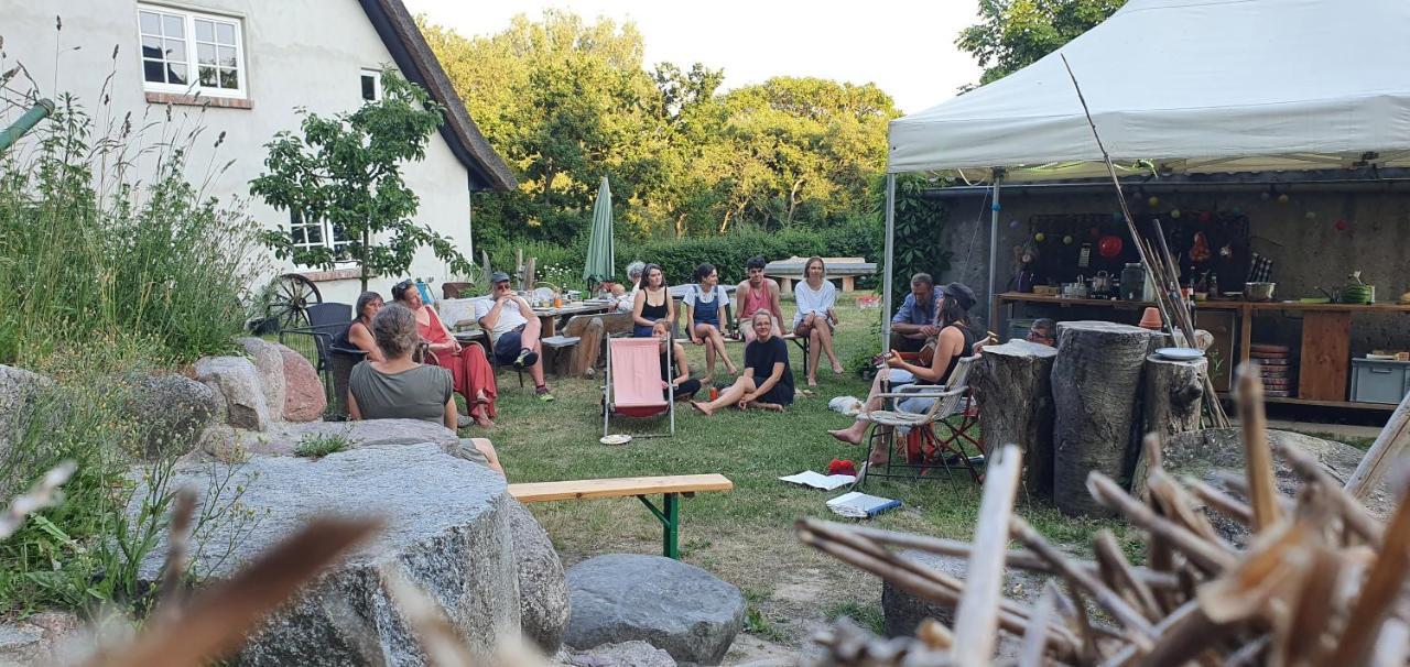 App. Tueddelkroms, 2-3 Pers., in traumhafter Alleinlage, Nähe Binz Zirkow Exterior foto